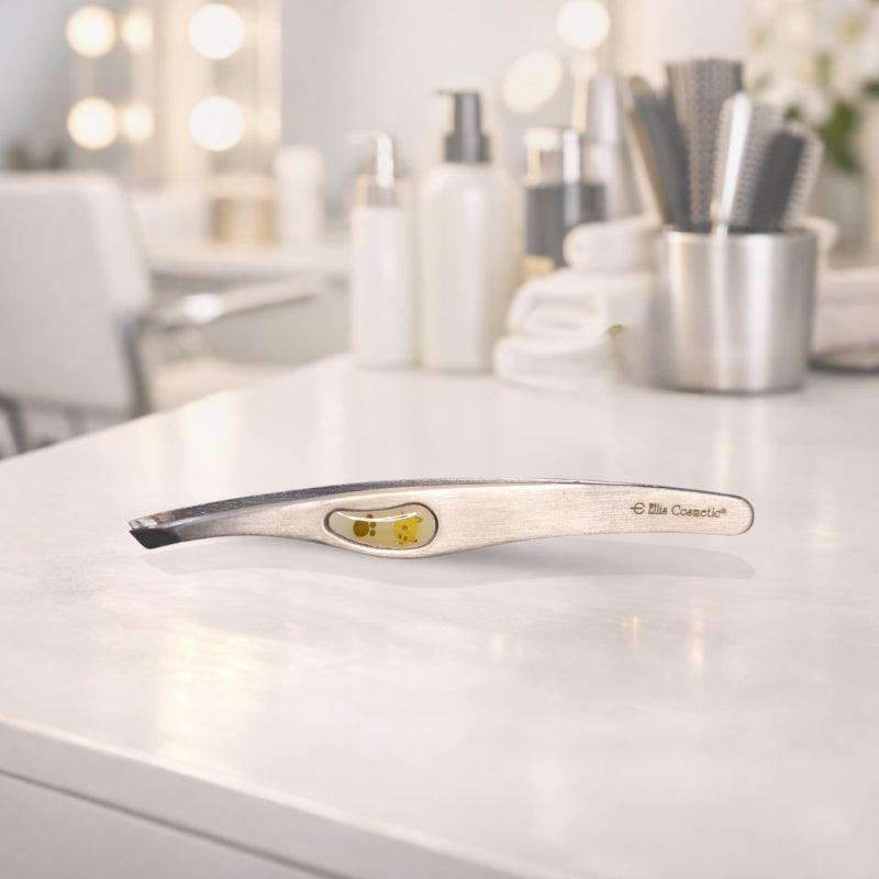 Salon Studio Slanted Tip Tweezer